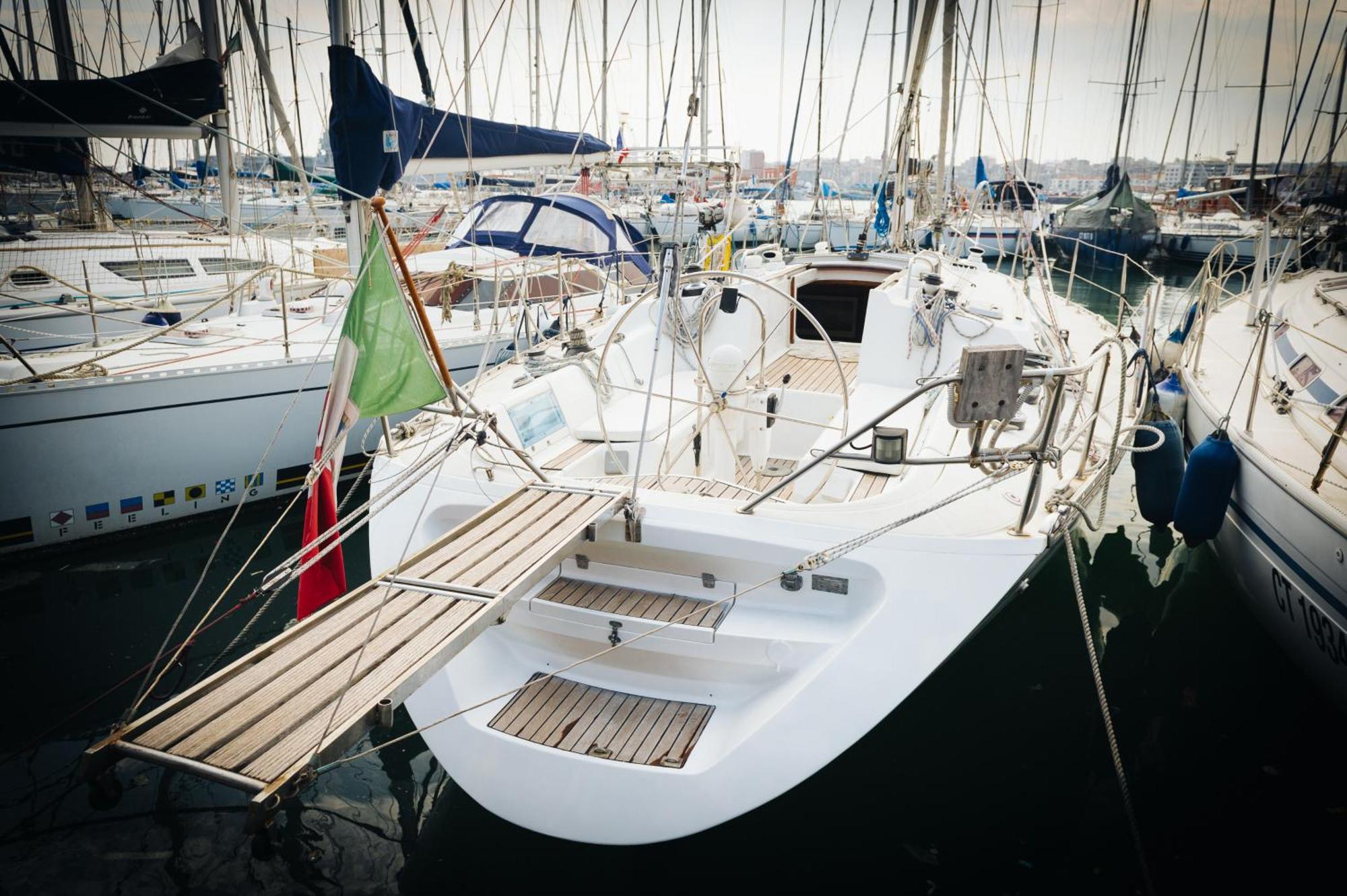 فندق Sleep In Boat كاتانيا المظهر الخارجي الصورة